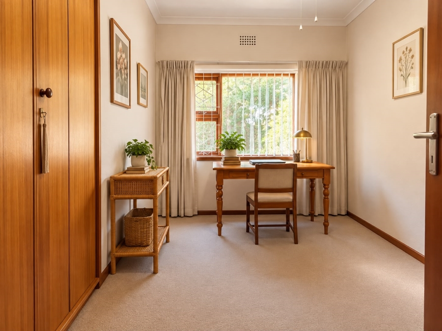 4 Bedroom Property for Sale in Oostersee Western Cape